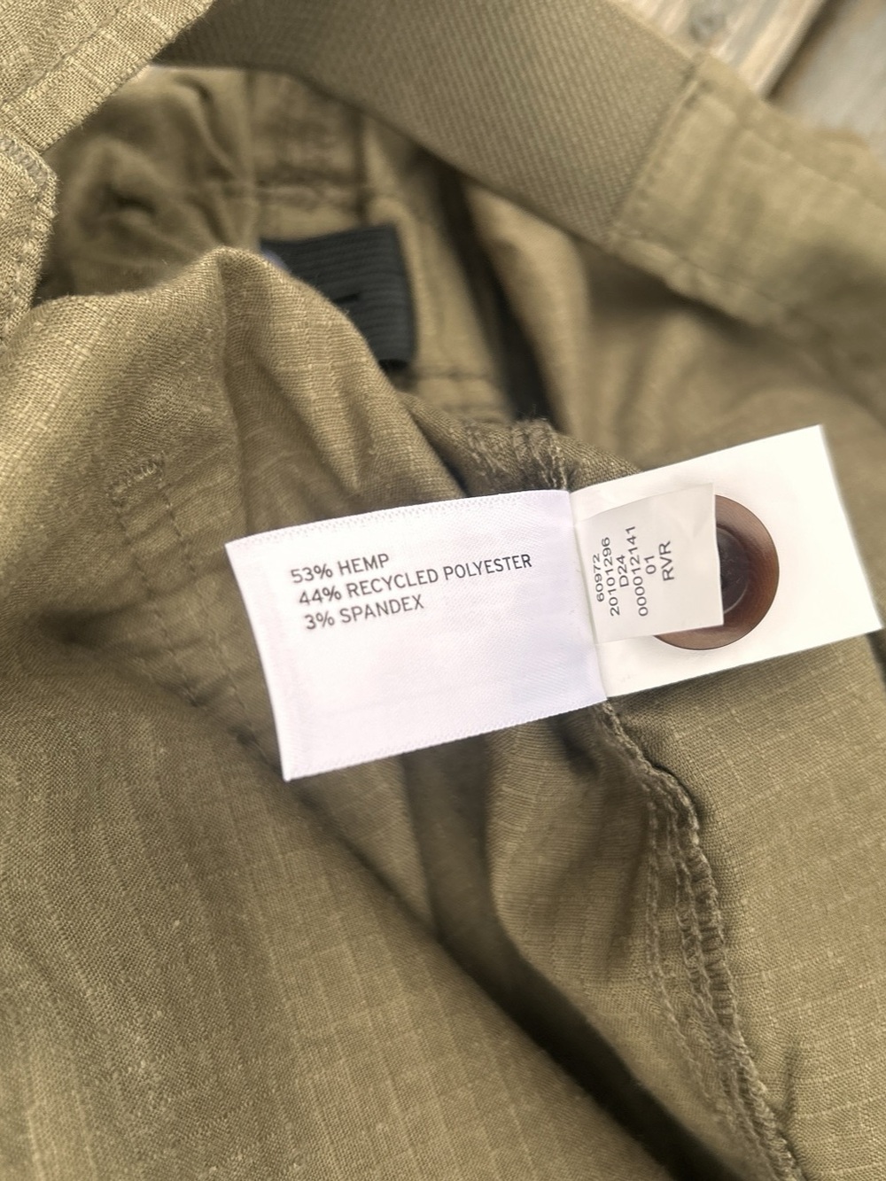Duluth Trading Co Hempstop Utility Overalls Muted Green Large - Picture 9 of 9